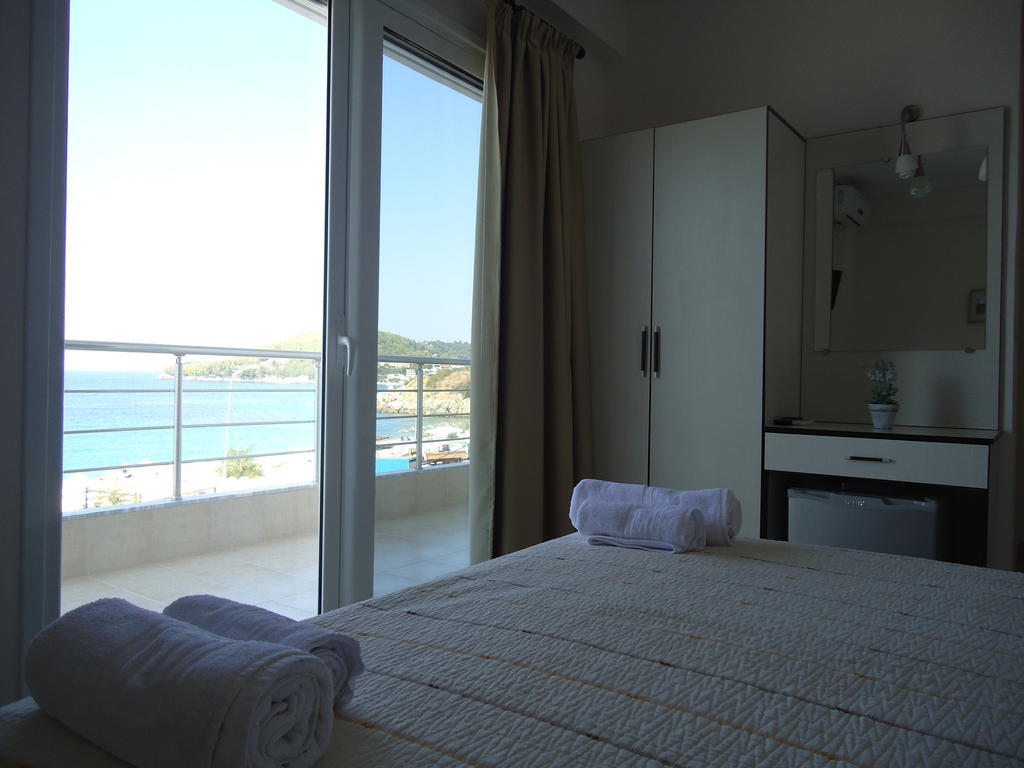 Rondos Hotel Himarë Zimmer foto