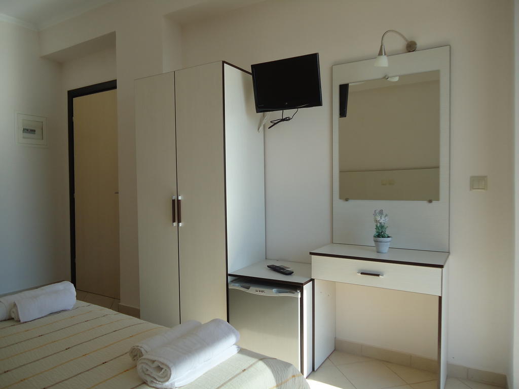 Rondos Hotel Himarë Zimmer foto
