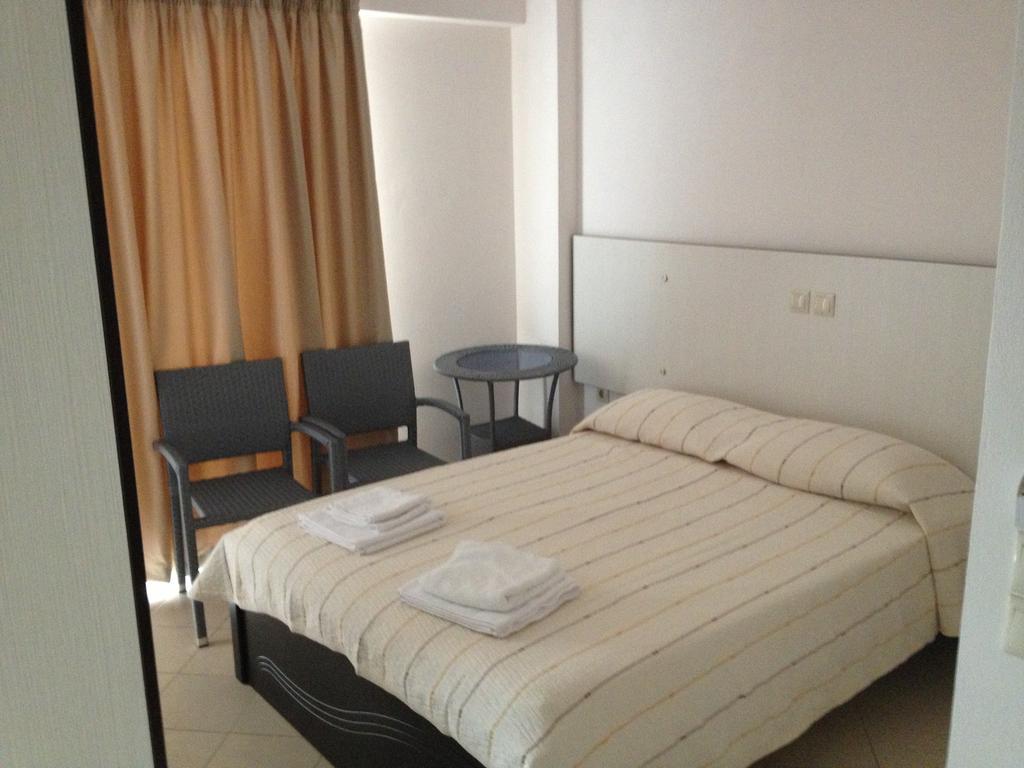 Rondos Hotel Himarë Zimmer foto